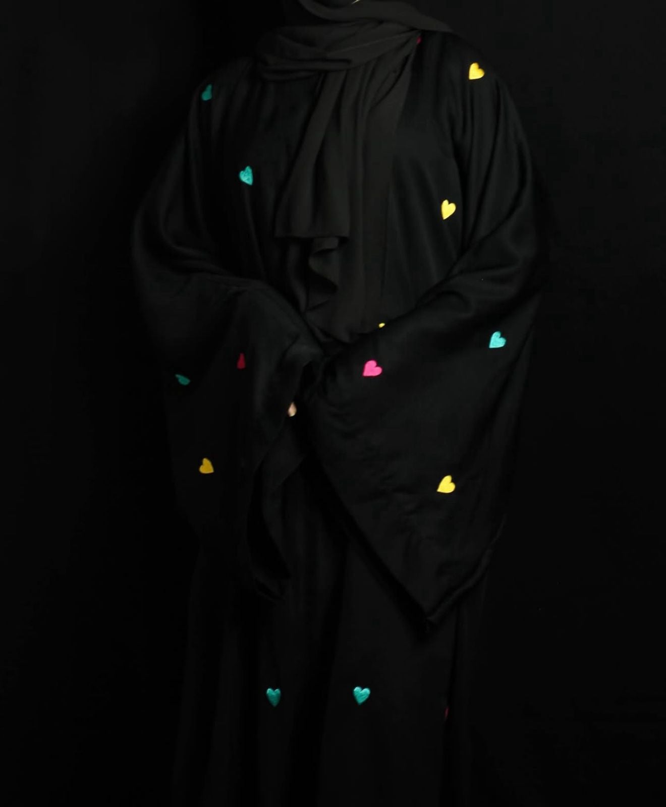 Heartfelt Abaya