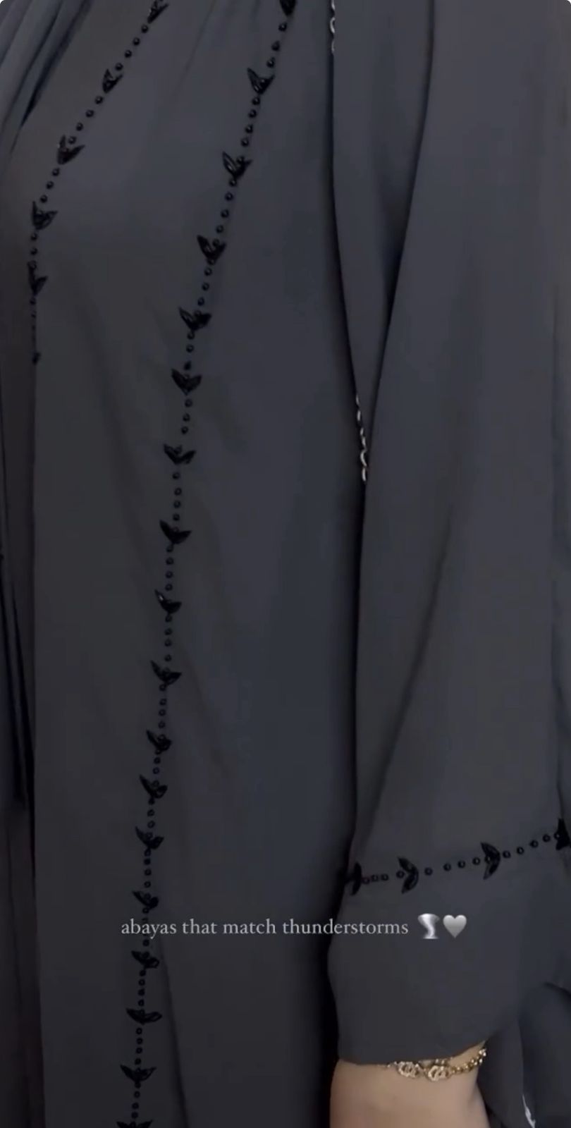 Thunderstorm Abaya